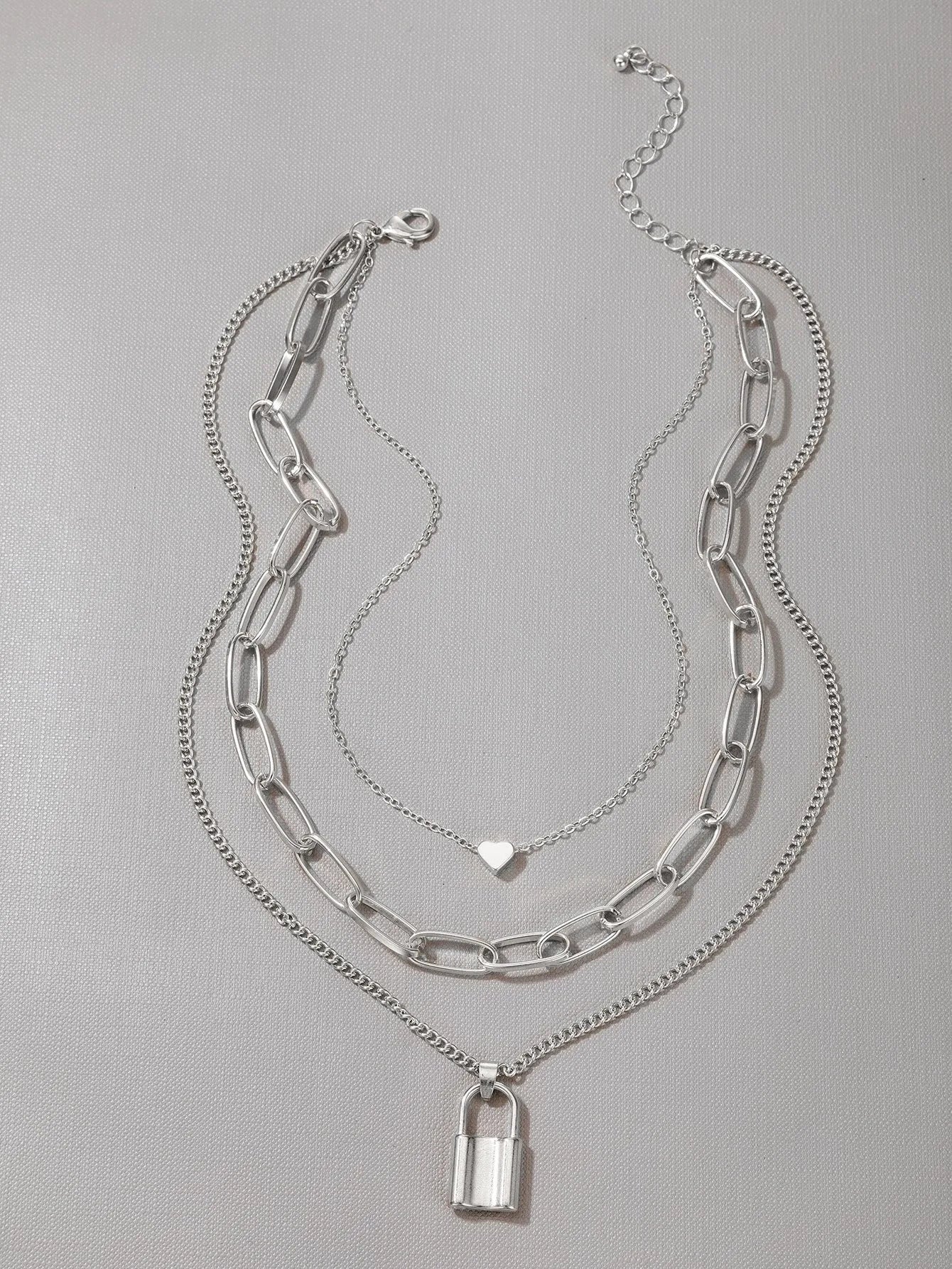 “Silver Heart” Gümüş Renkli 3 Katmanlı Kalp Zincir Kolye Habos Store